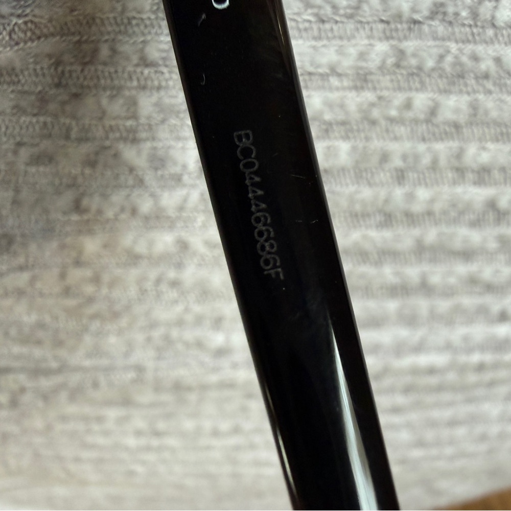 CHANEL Glossy Black Eyewear - Picture 12 of 14
